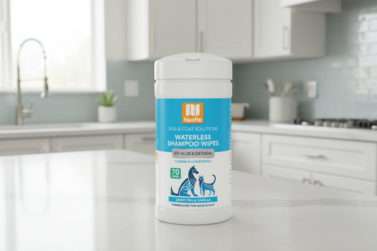 Waterless Grooming Wipes Sweet Pea and Vanilla 70 Count